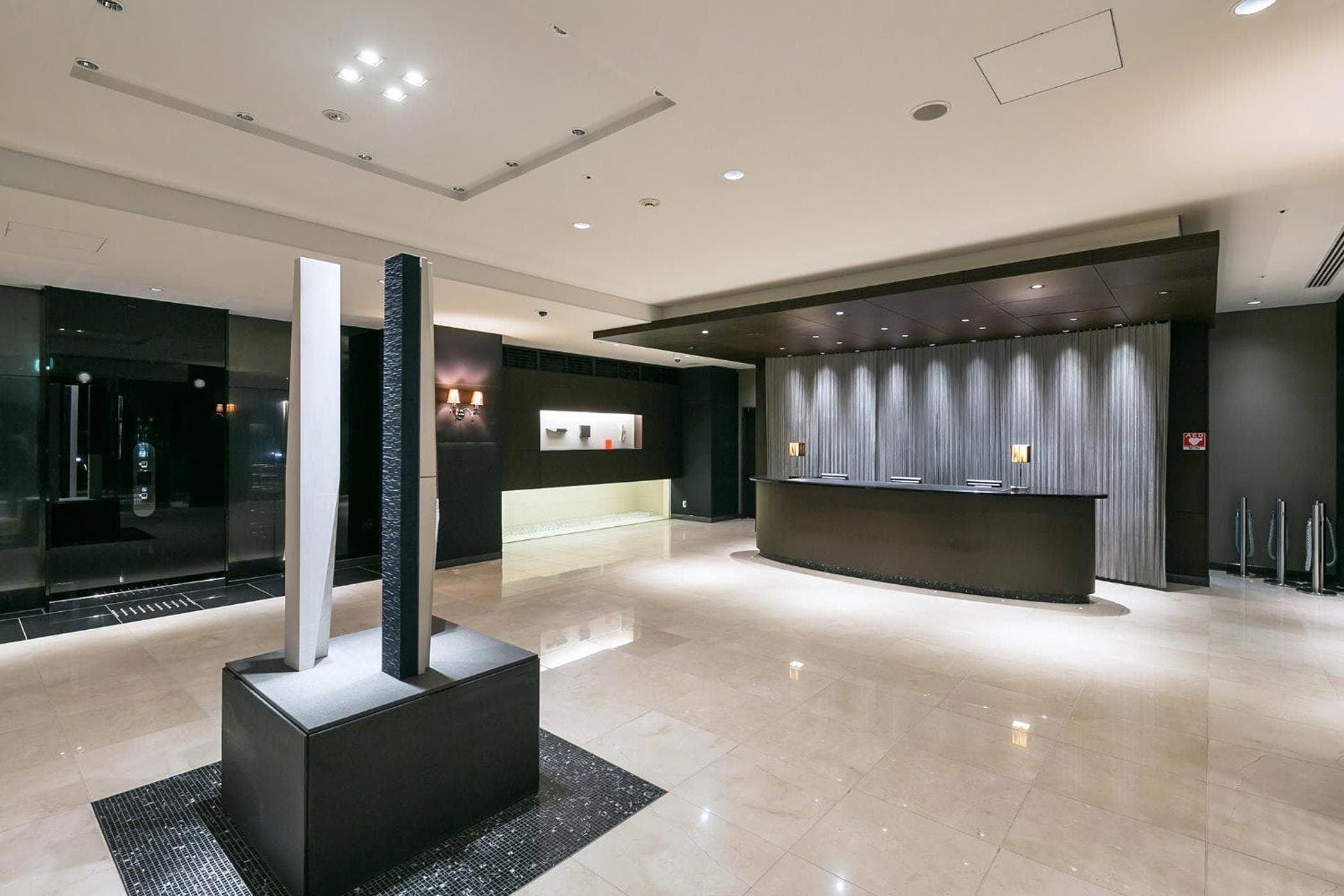 Hotel Brighton City Osaka Kitahama photo 3