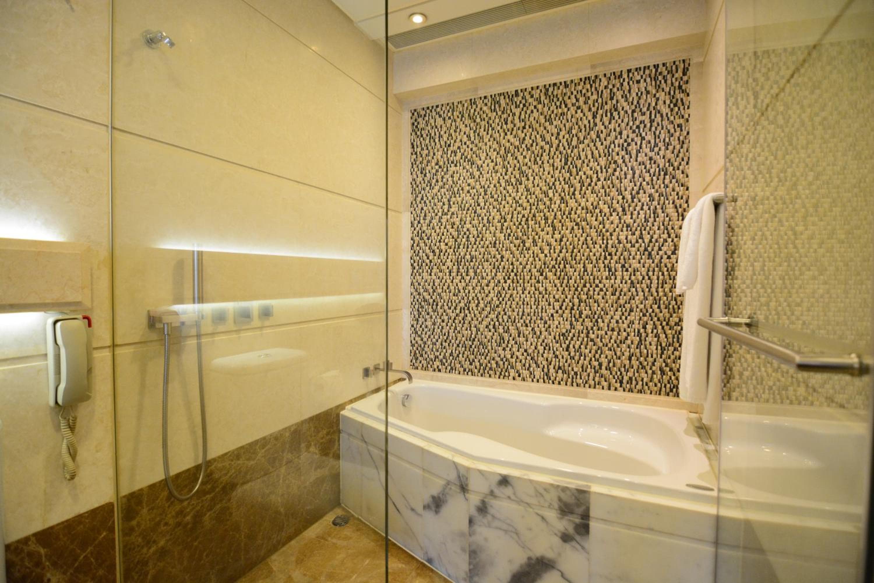 Harbour Grand Hong Kong photo 3