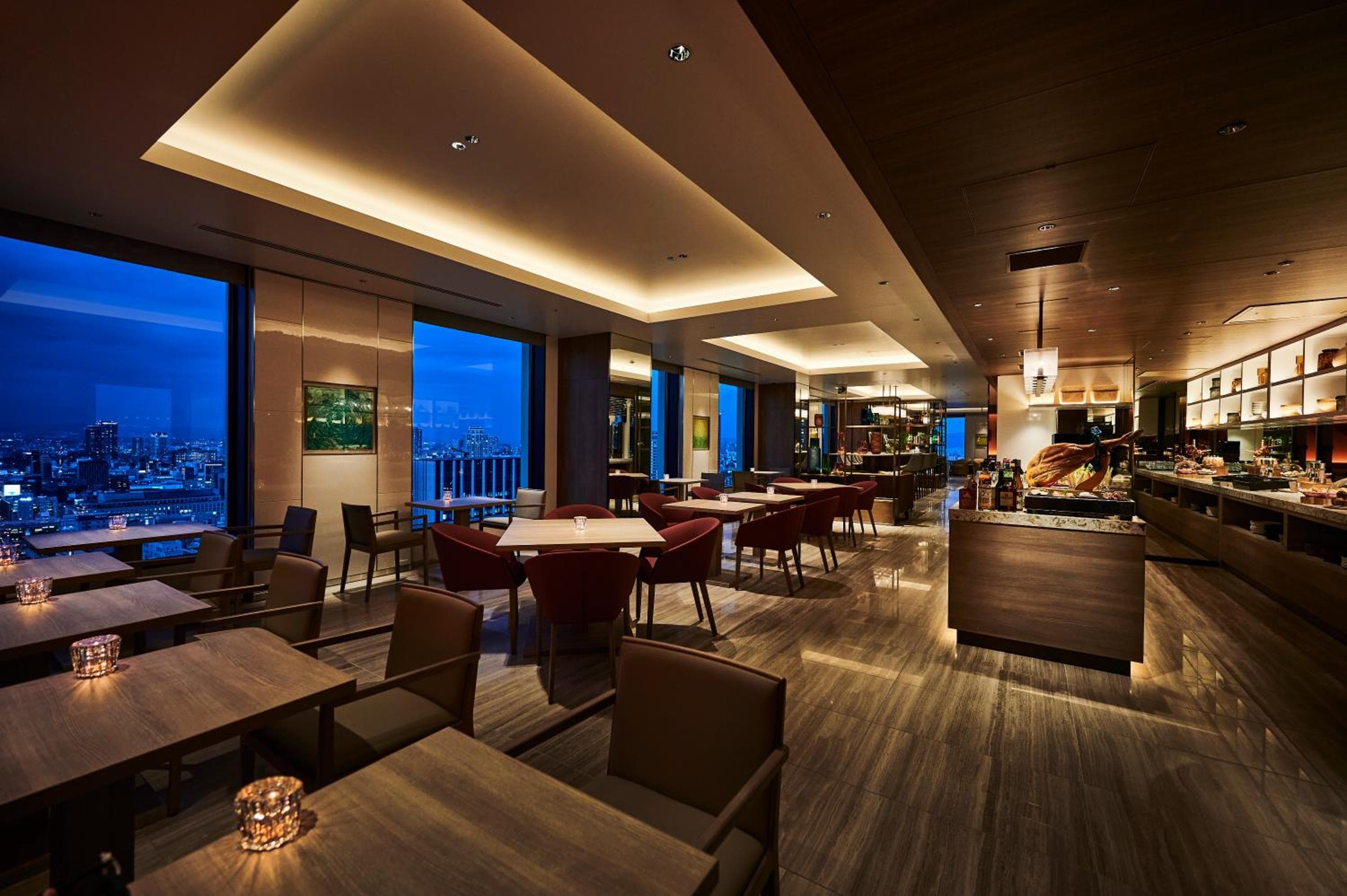 The Royal Park Hotel Iconic Osaka Midosuji photo 2