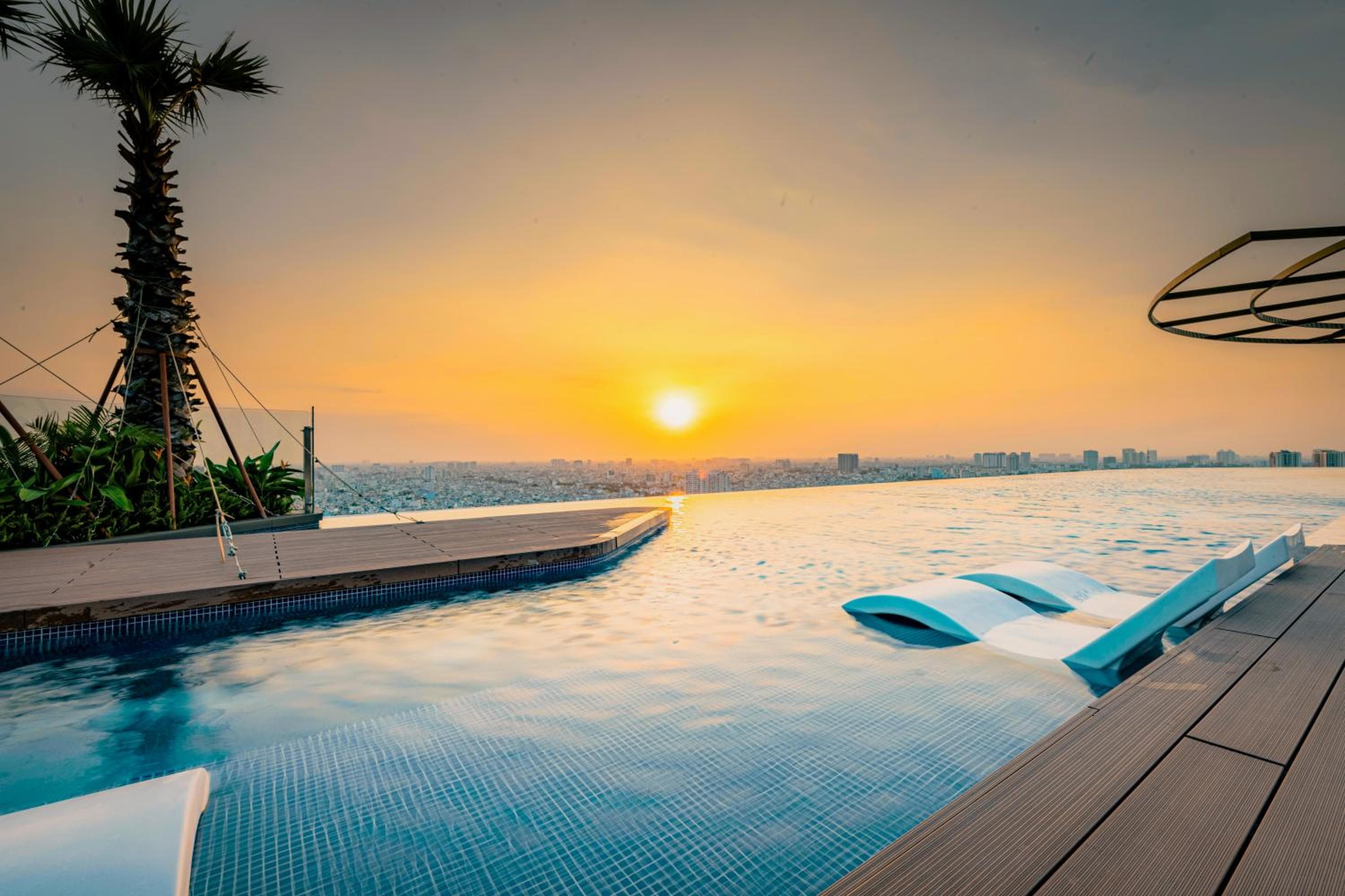La Vela Saigon Hotel photo 4