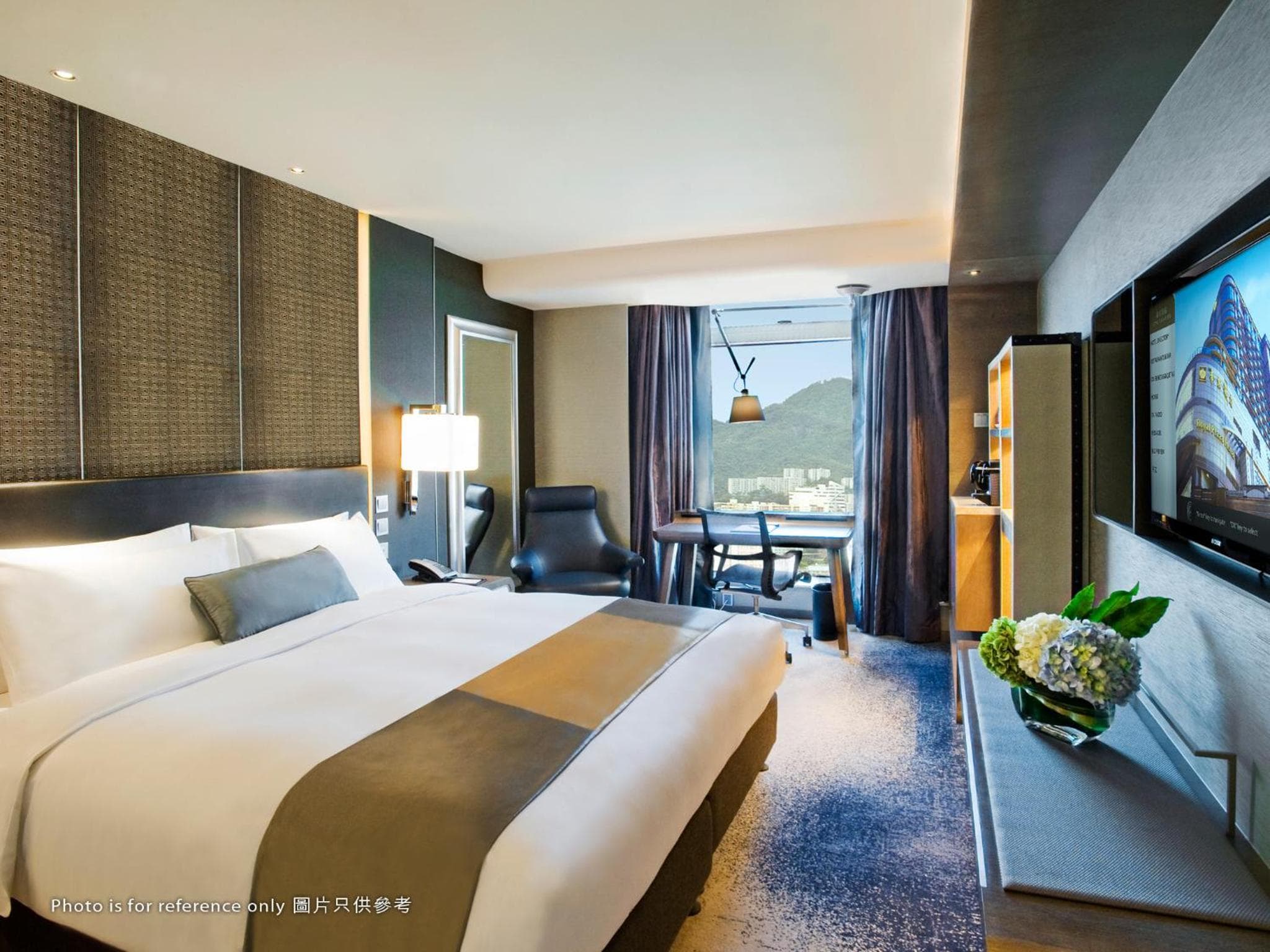 Royal Plaza Hotel photo 5