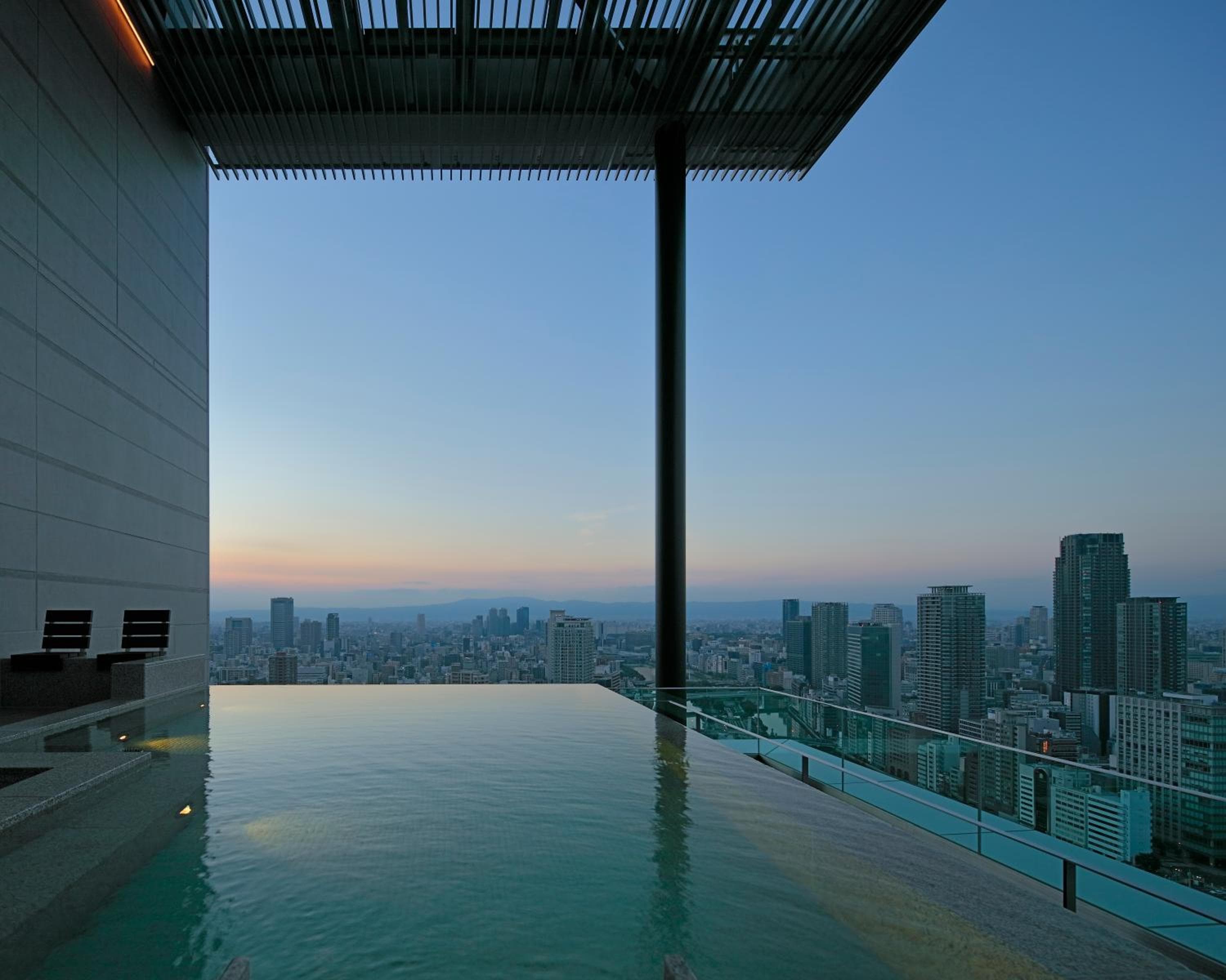 Candeo Hotels Osaka The Tower photo 4