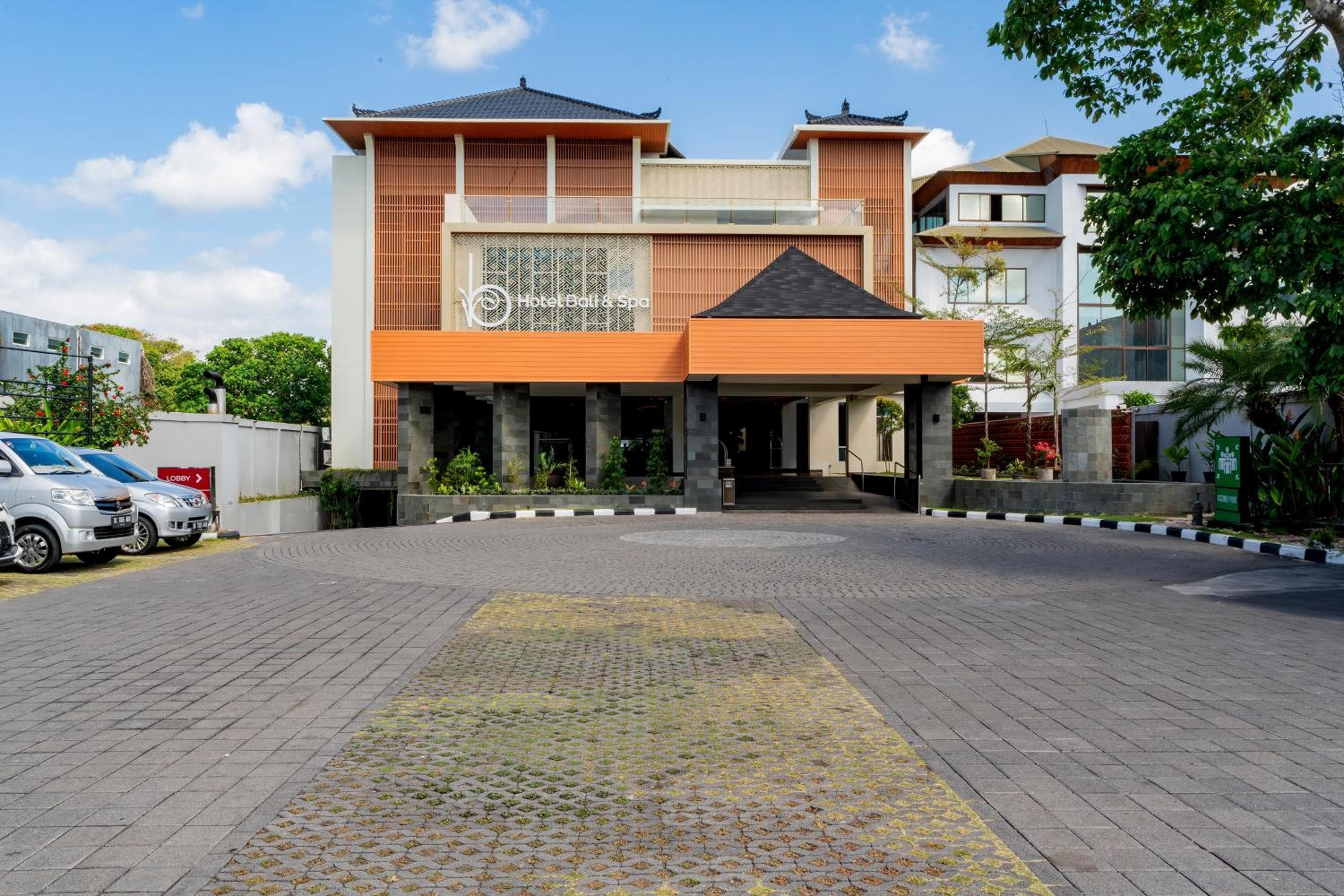 b Hotel Bali & Spa