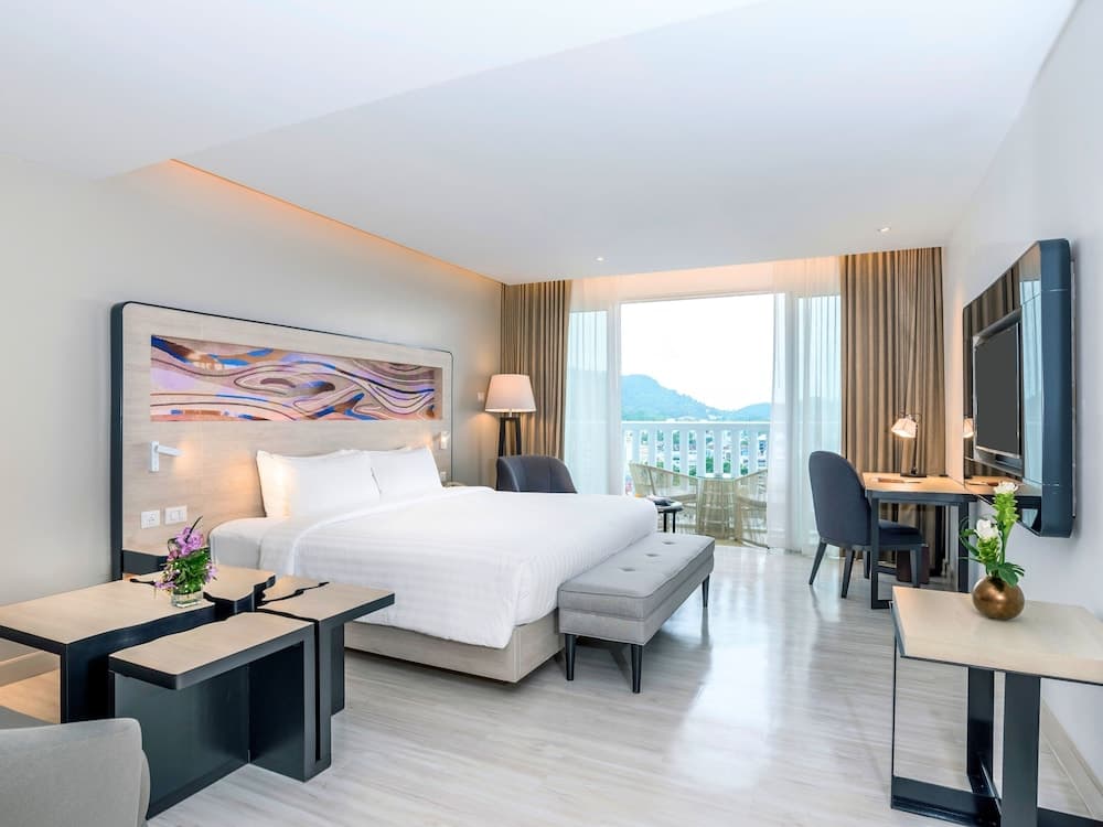 Novotel Phuket City Phokeethra Hotel photo 3