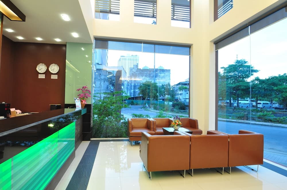 The Color Hotel Hat Yai photo 2