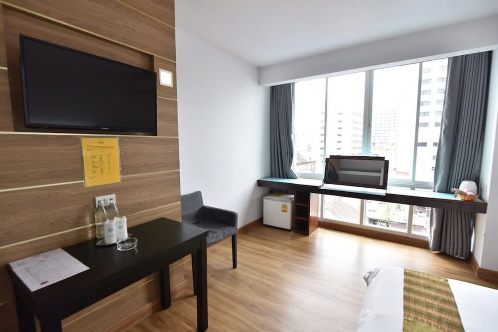 Mayflower Grande Hotel Hat Yai photo 4