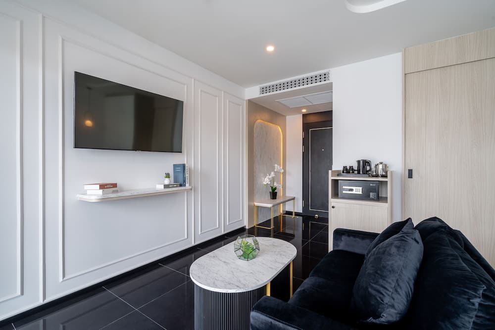 Ratri Hotel Phuket Old Town photo 5