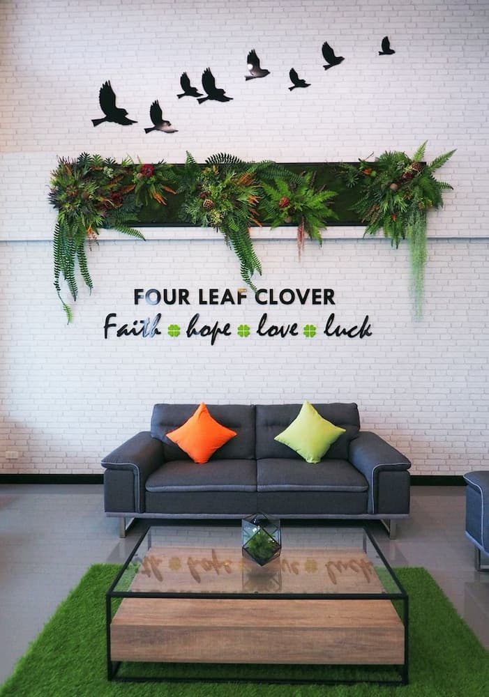 Clover Hotel Hatyai photo 3