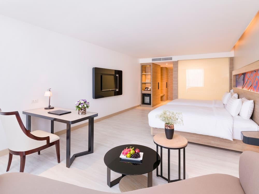 Novotel Phuket City Phokeethra Hotel photo 2