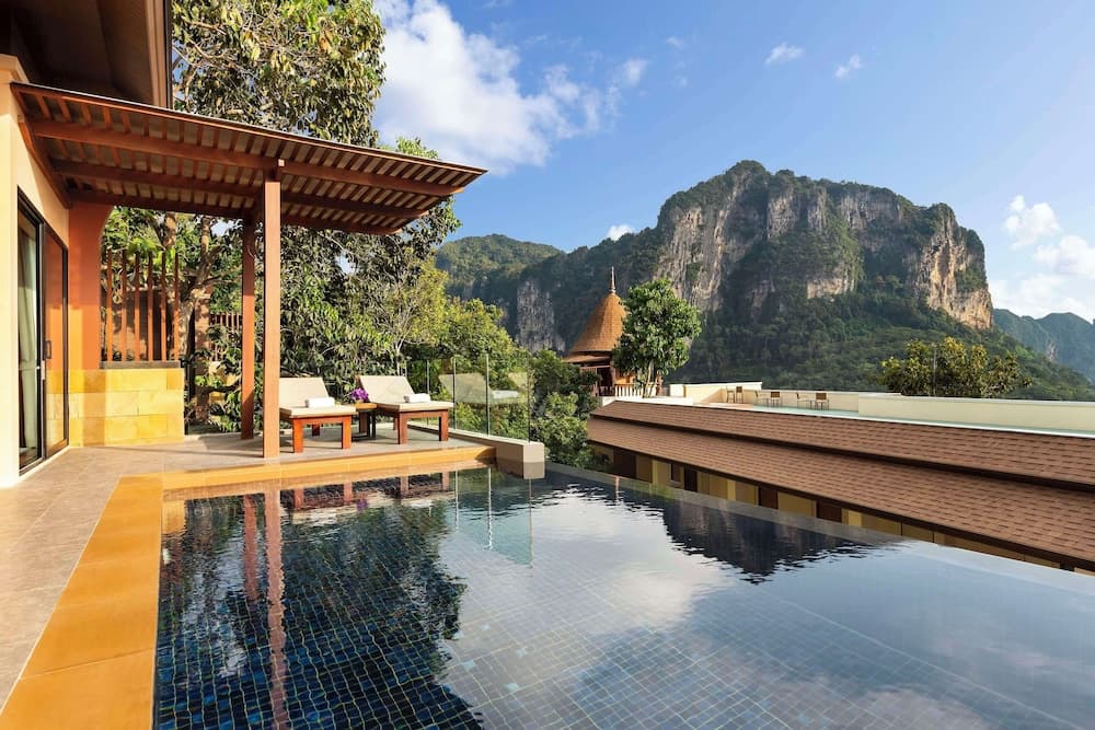 Avani Ao Nang Cliff Krabi Resort photo 2