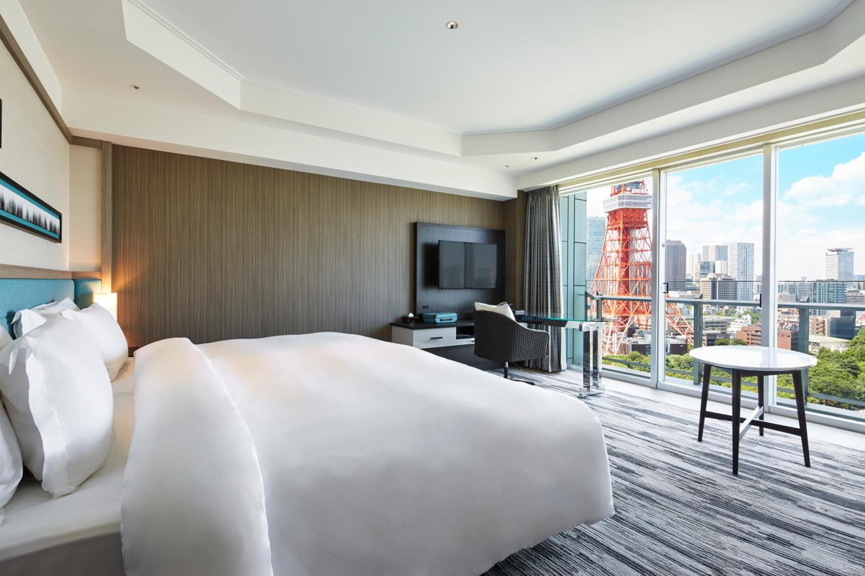 Panoramic King Room