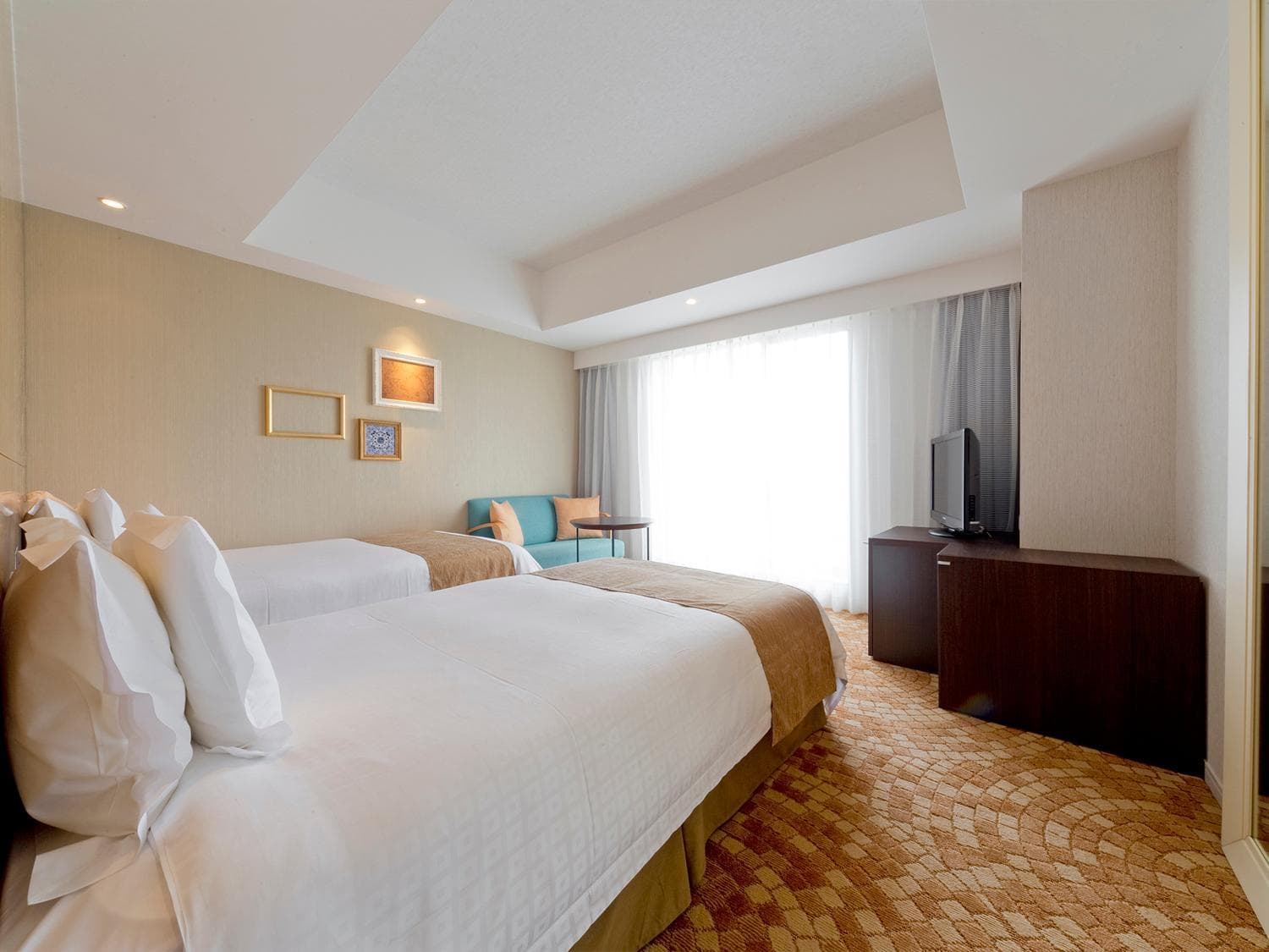 Standard Twin Room - Non-Smoking