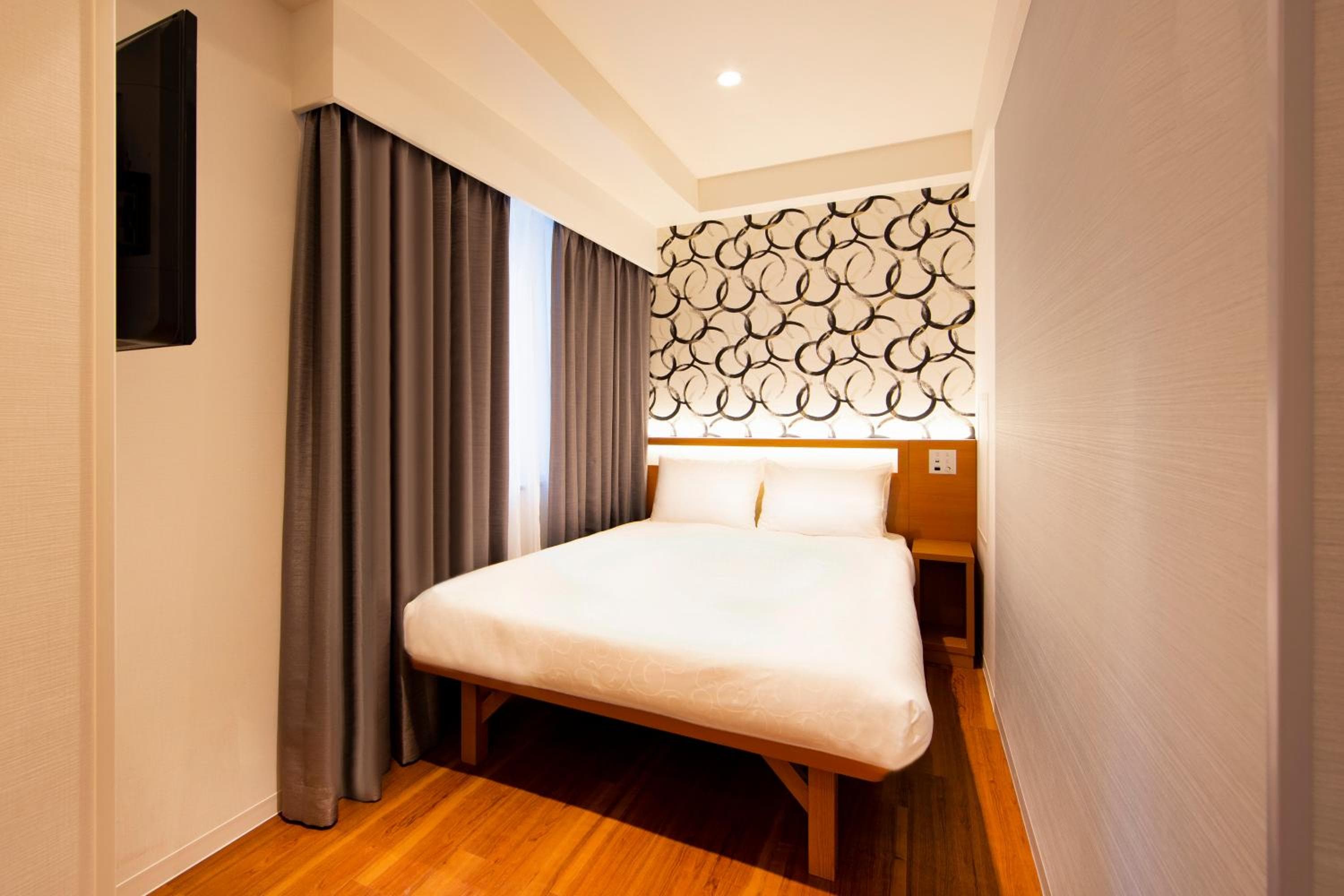 Standard Double Room - Non-Smoking