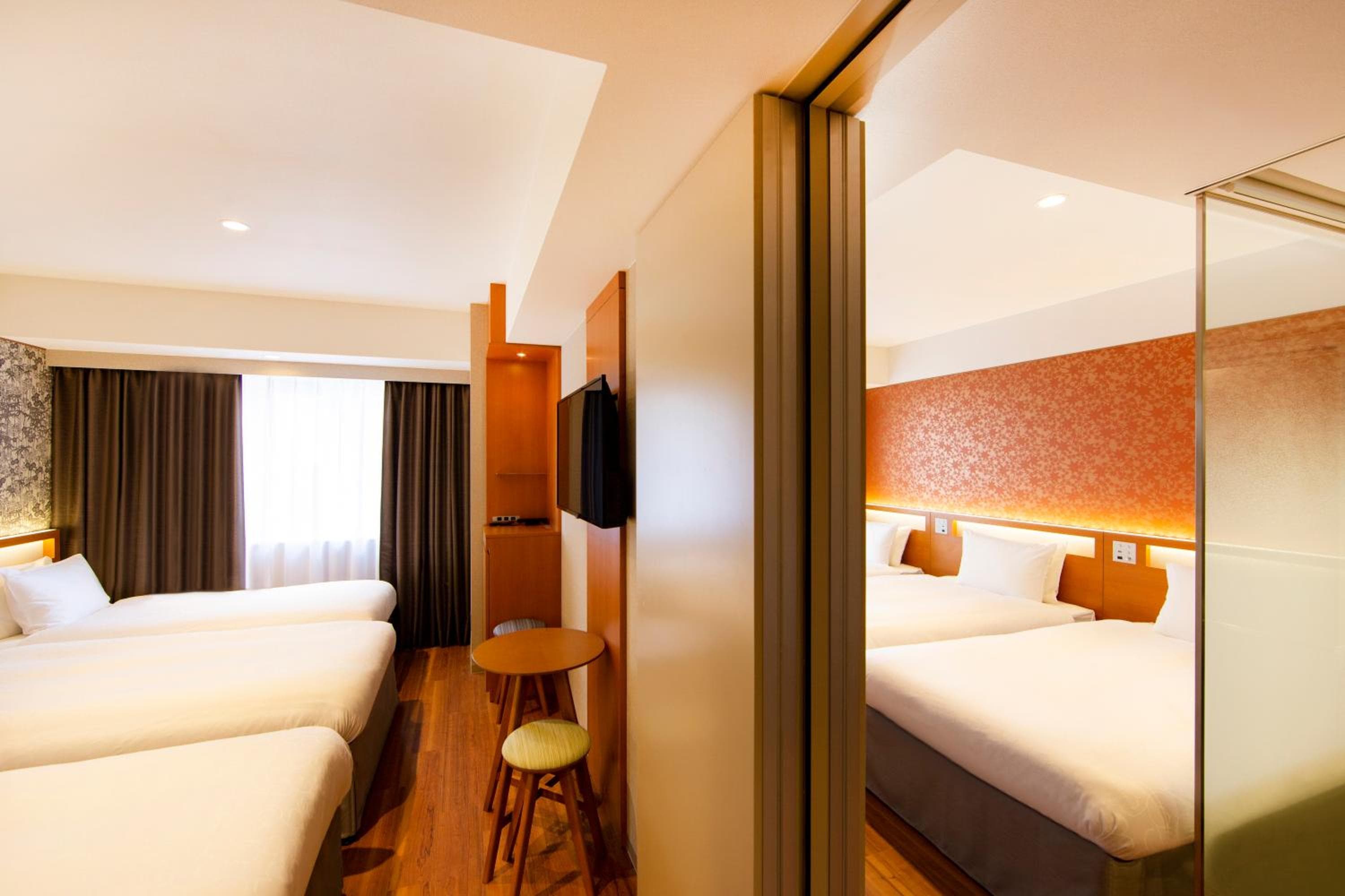 Connecting Room - Non-Smoking