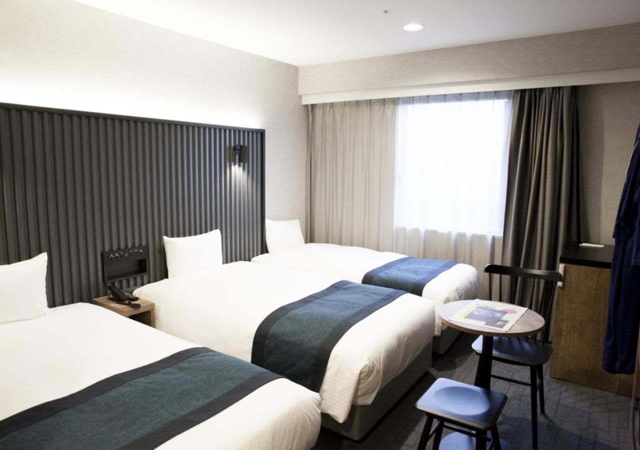 20sqm Deluxe Triple Room with Park View - Non-Smoking