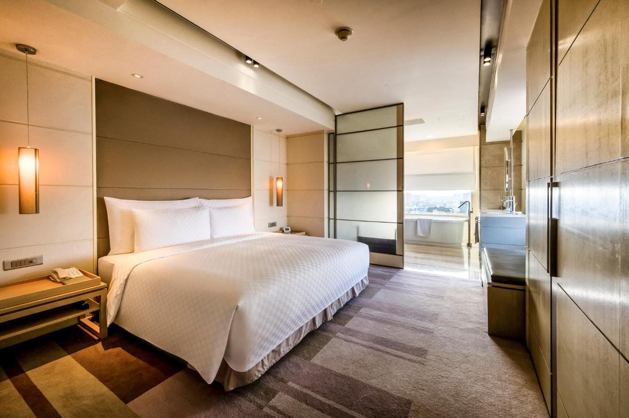 Nikko Club Executive Suite
