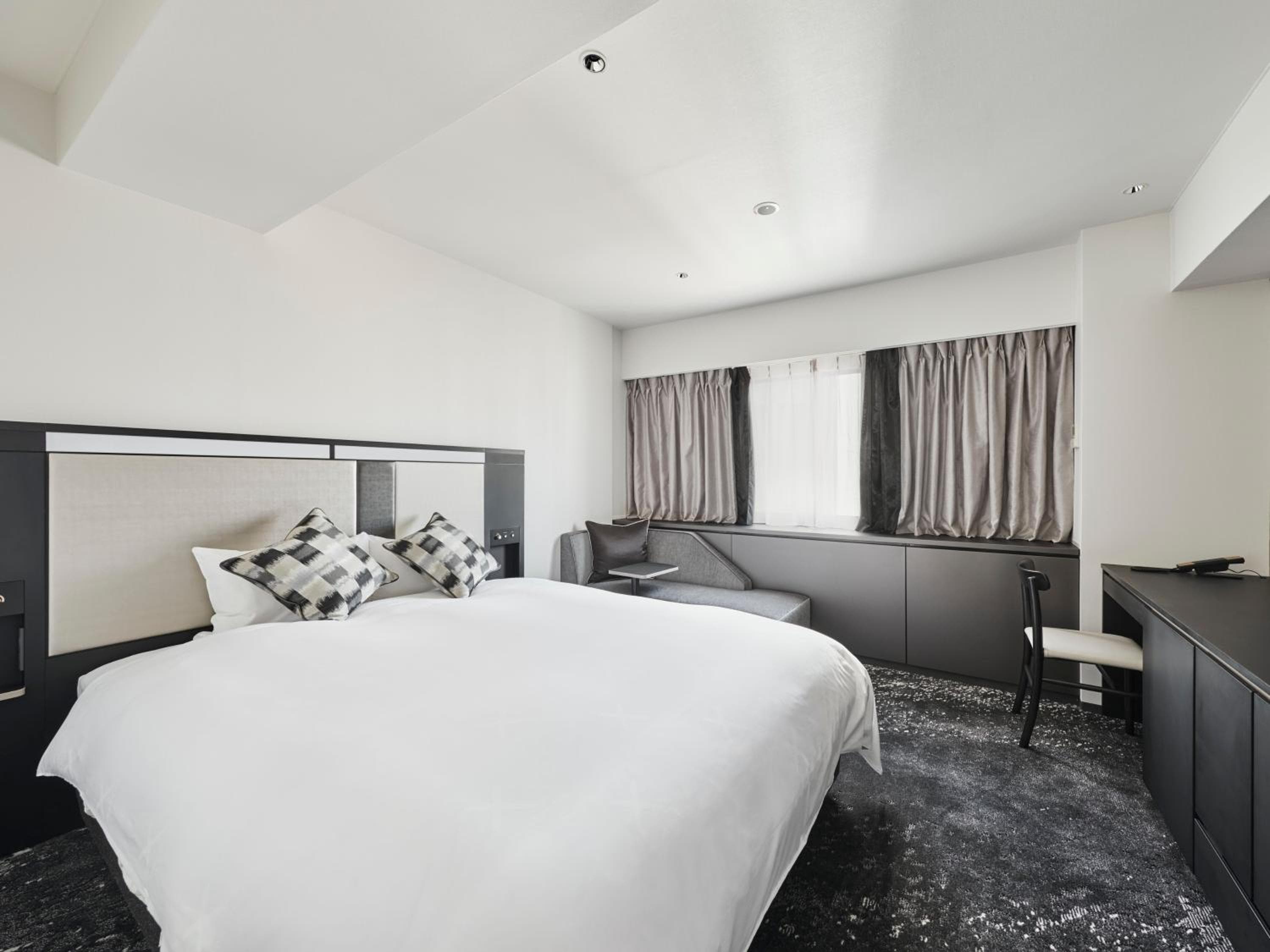 Standard Floor Superior Double Room - Non-Smoking