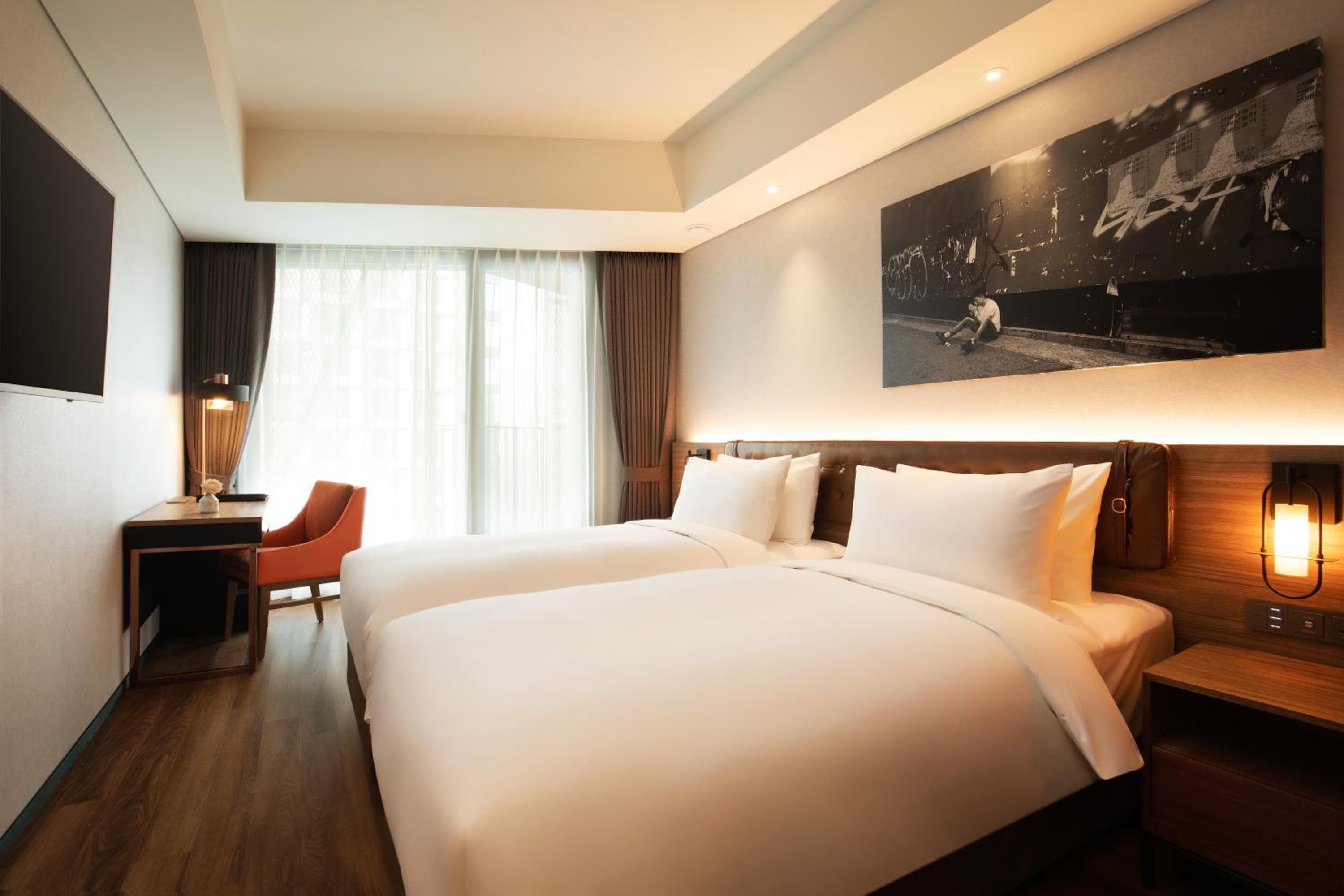 Superior Deluxe Twin Room With Balcony