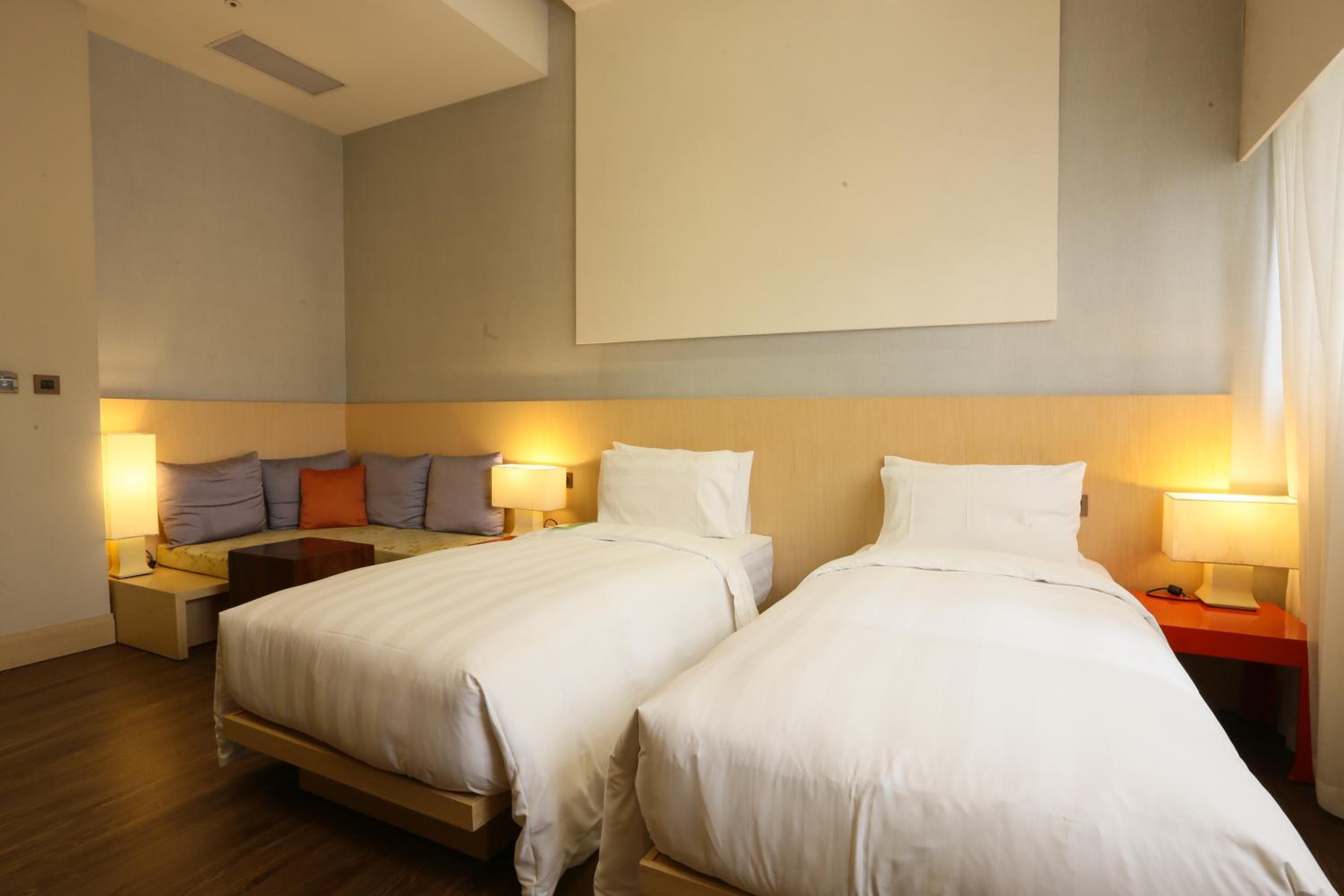 Superior Twin Room