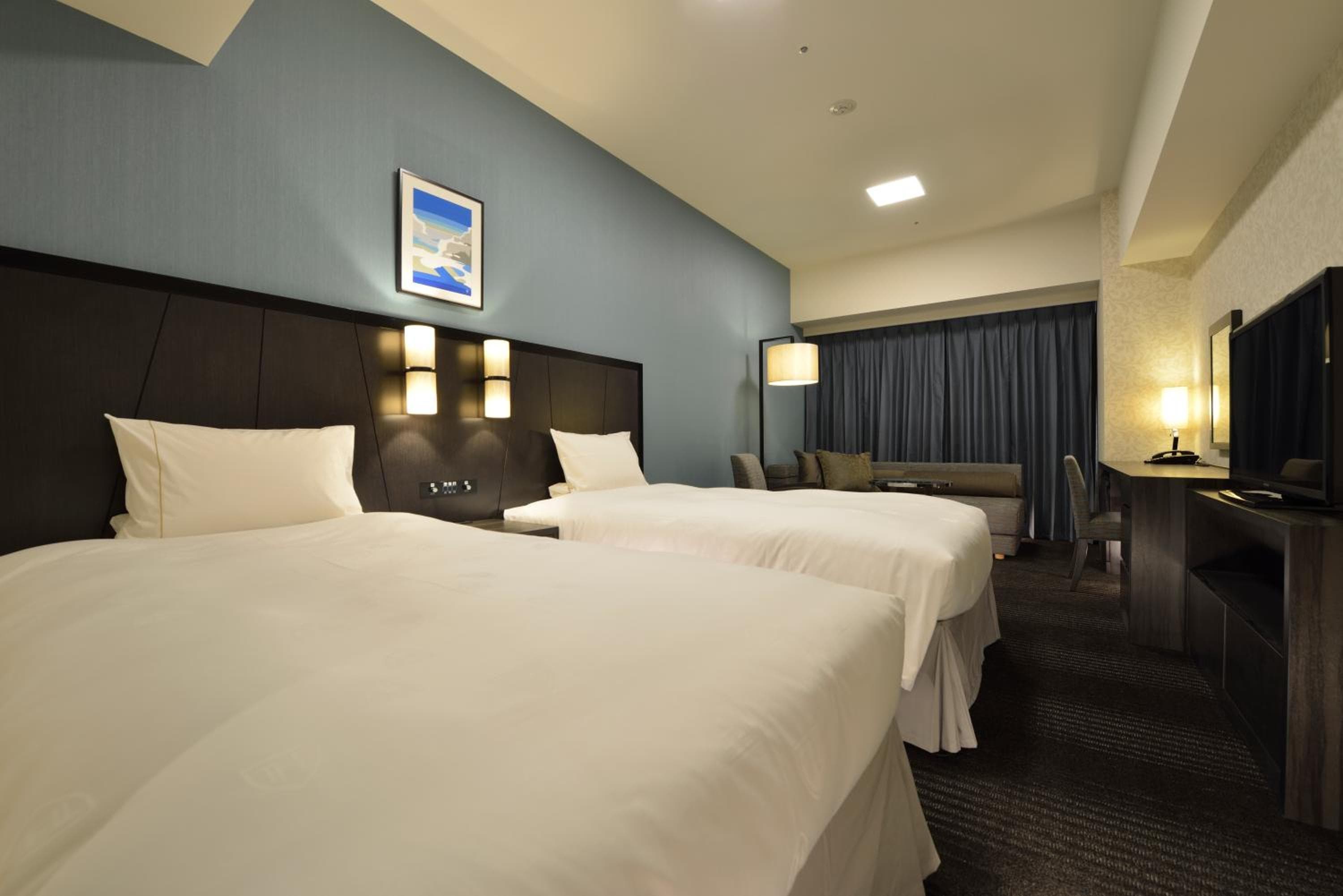 Twin room, Non-smoking (Deluxe Twin Room [7th floor]) THE Stay [Standard Floor]  Room Only [Room only]