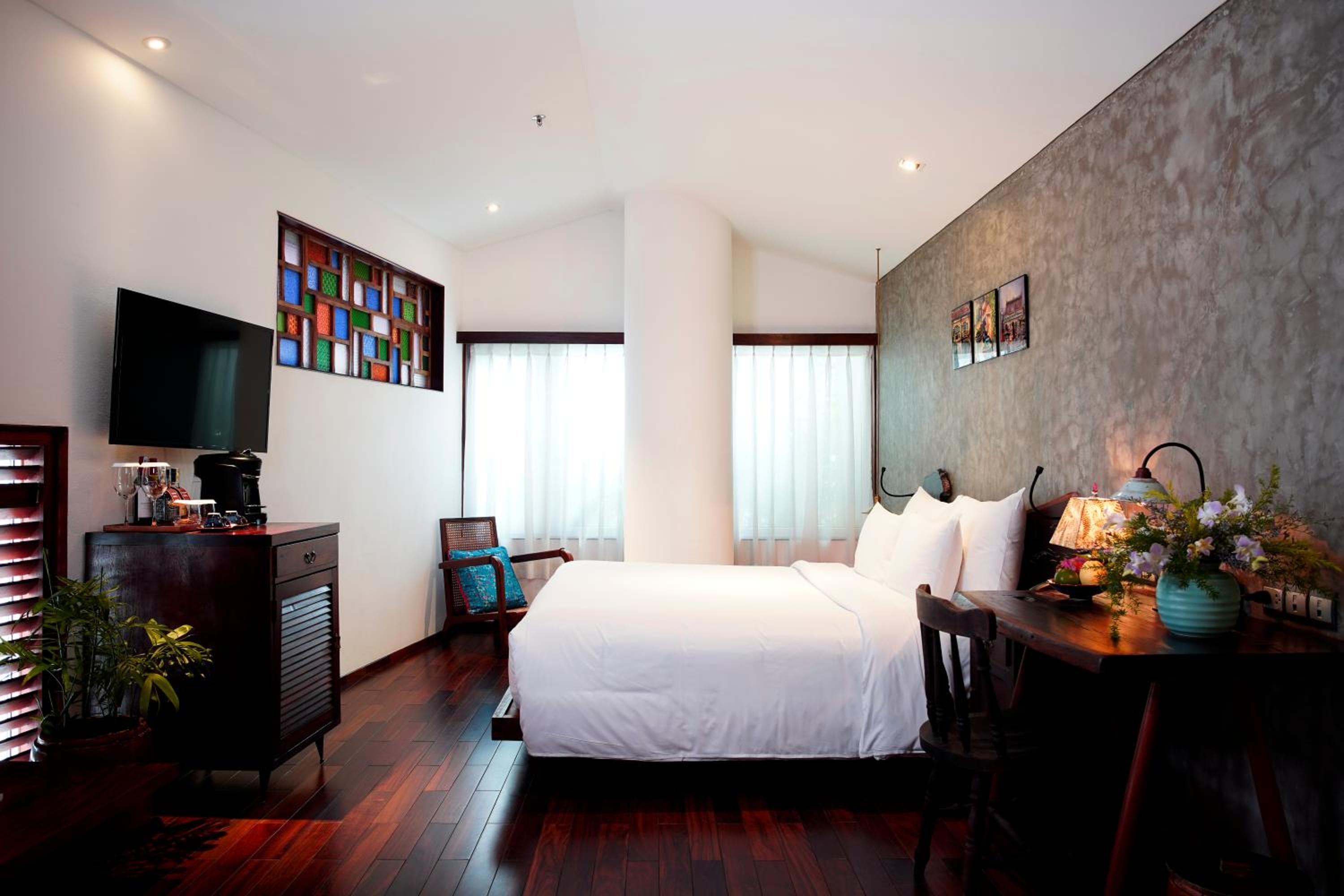 Saigon Signature Suite Balcony