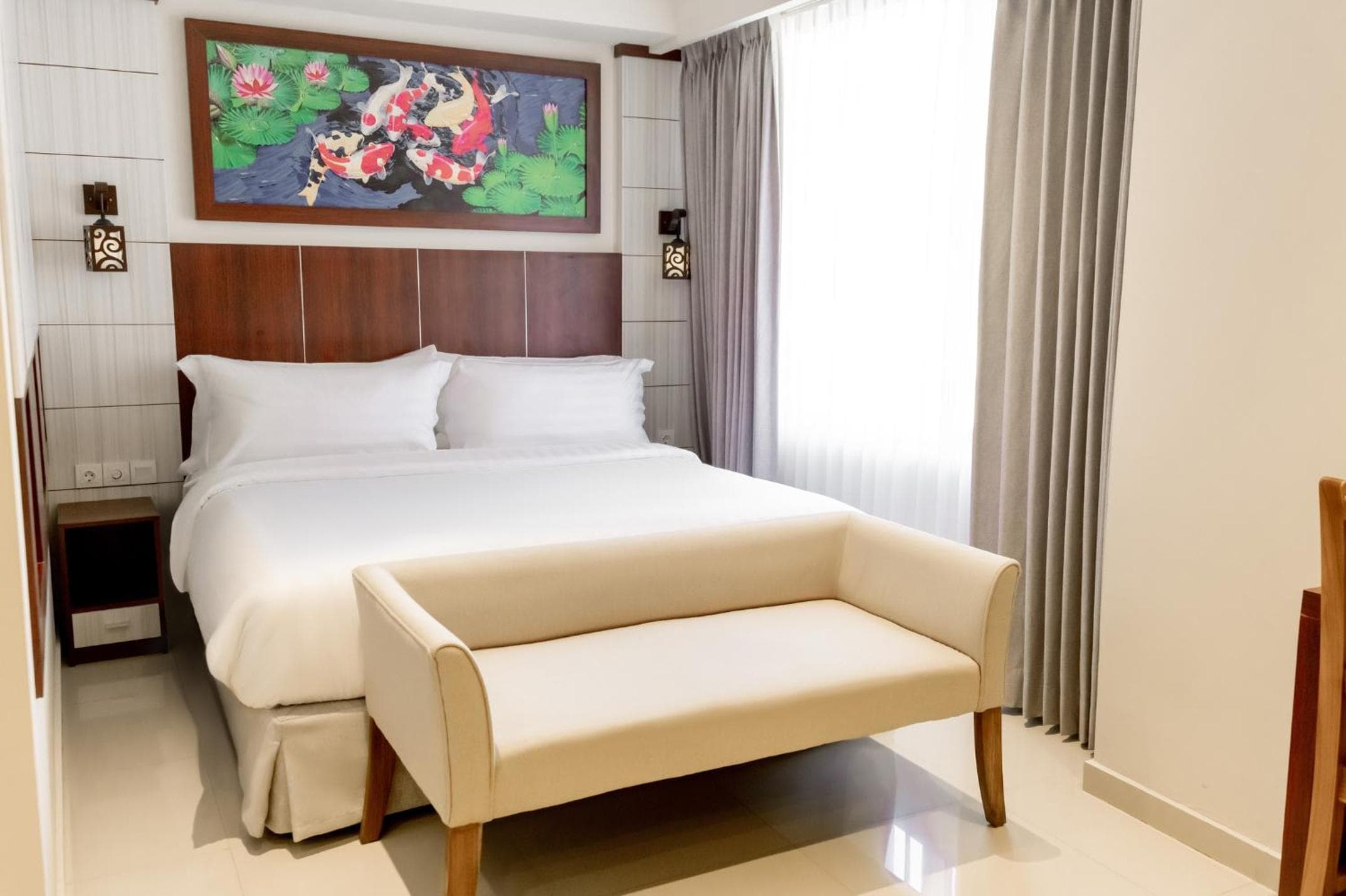 Aston Suite