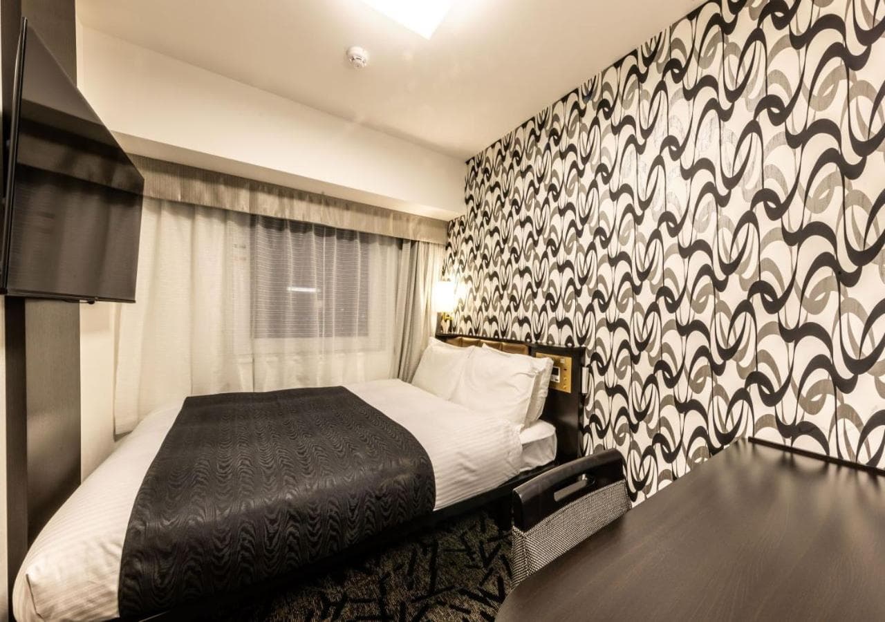 Standard Room (2 Adult) - No View - Non-Smoking