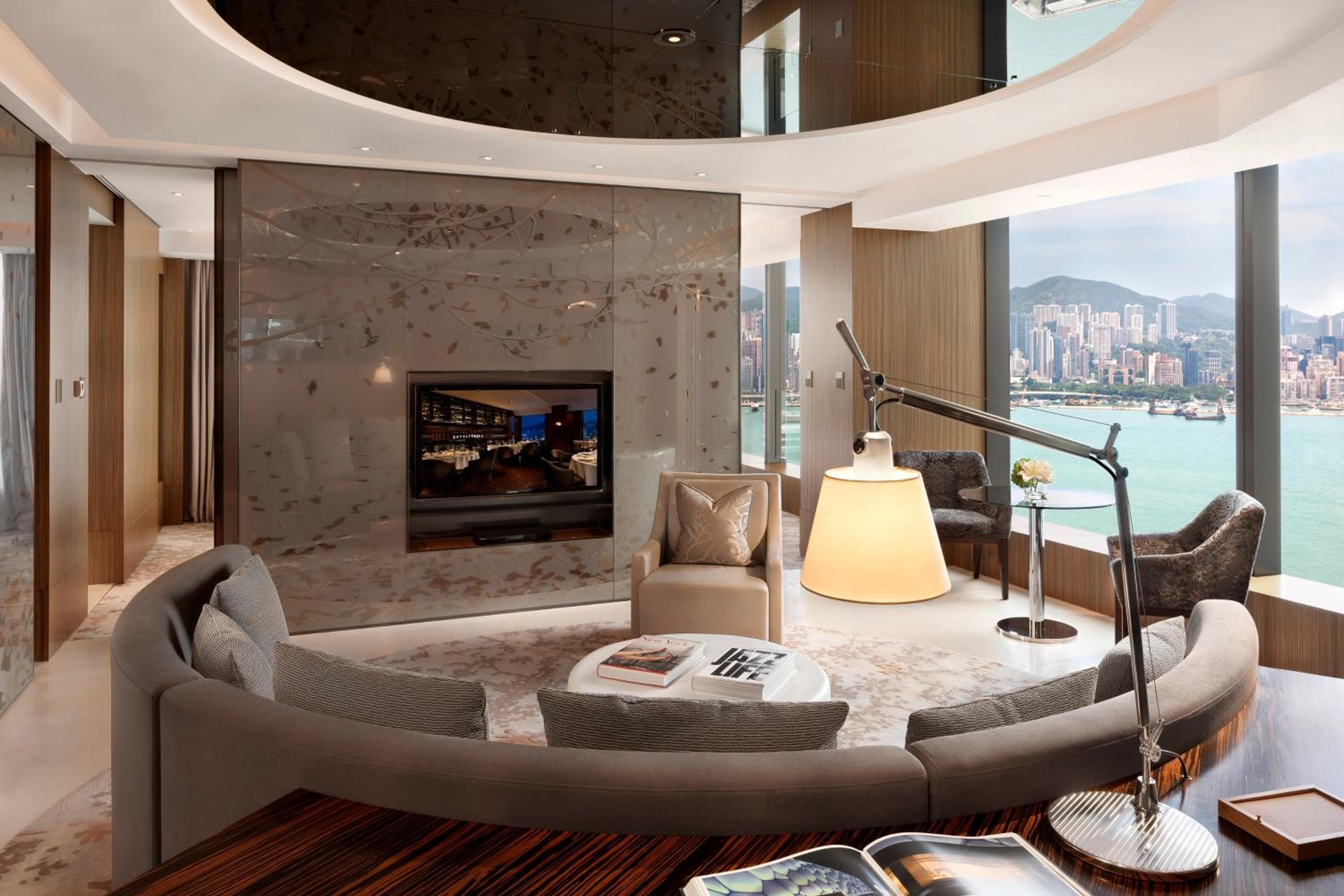 Club 80 Suite