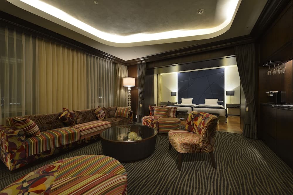 Suite Twin room, Non-smoking (Suite) THE Stay [Suite Room  With Breakfast] [Breakfast]
