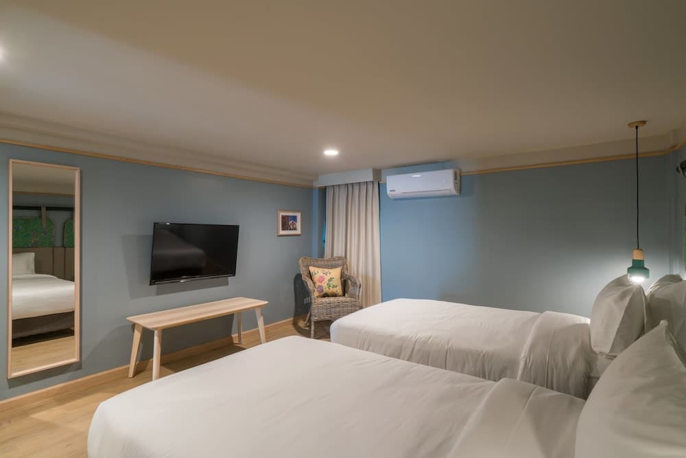 Superior King or Twin Room