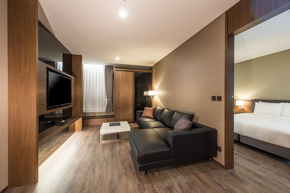 ENA Suite