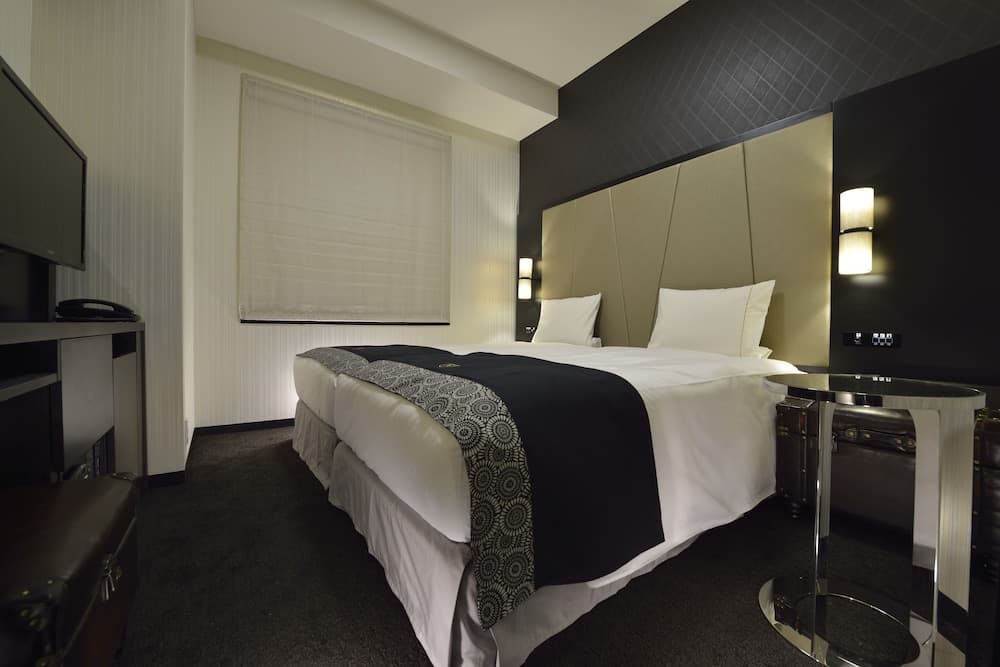 Premier Twin room, Non-smoking (Premium Hollywood Twin) [Multi-night stay discount]Stay for 2 or more nights at a great rate ＜Premium Fl [Breakfast]
