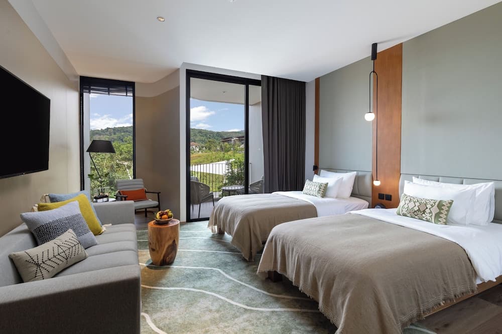 Luxe Mountain View Twin