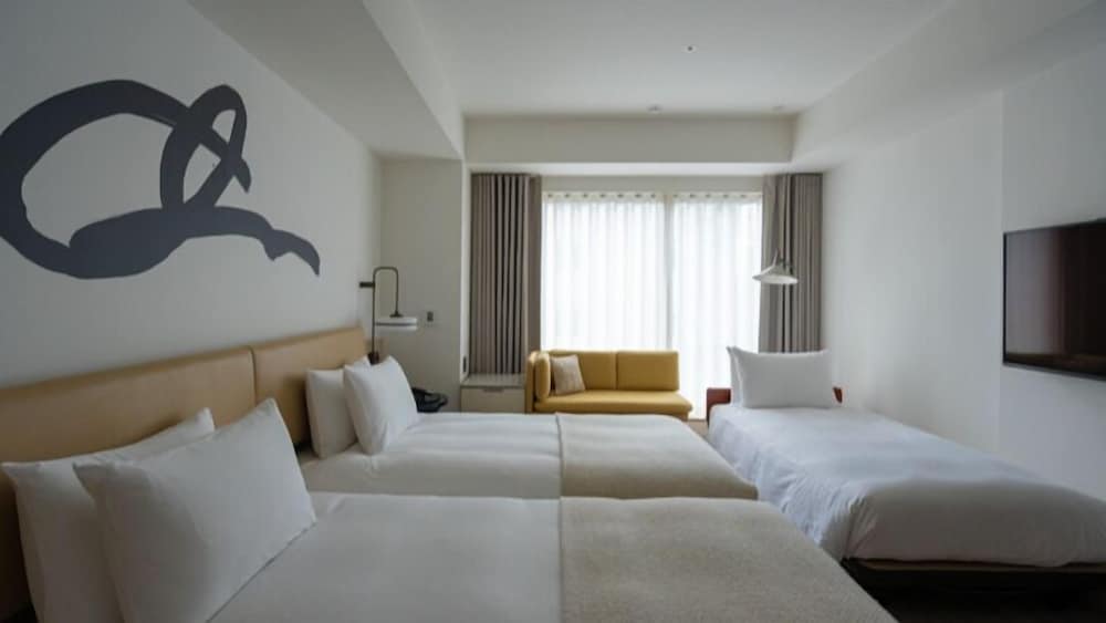 Twin room, Non-smoking Flexible Rate - Room Only [Room only]